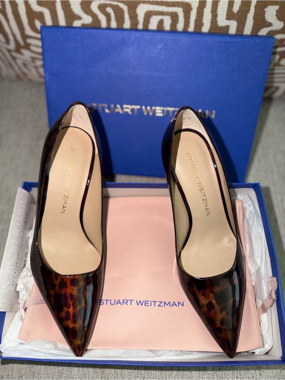 Stuart Weitzman Tortoise Patent Pointed-Toe Pumps - Brown Black